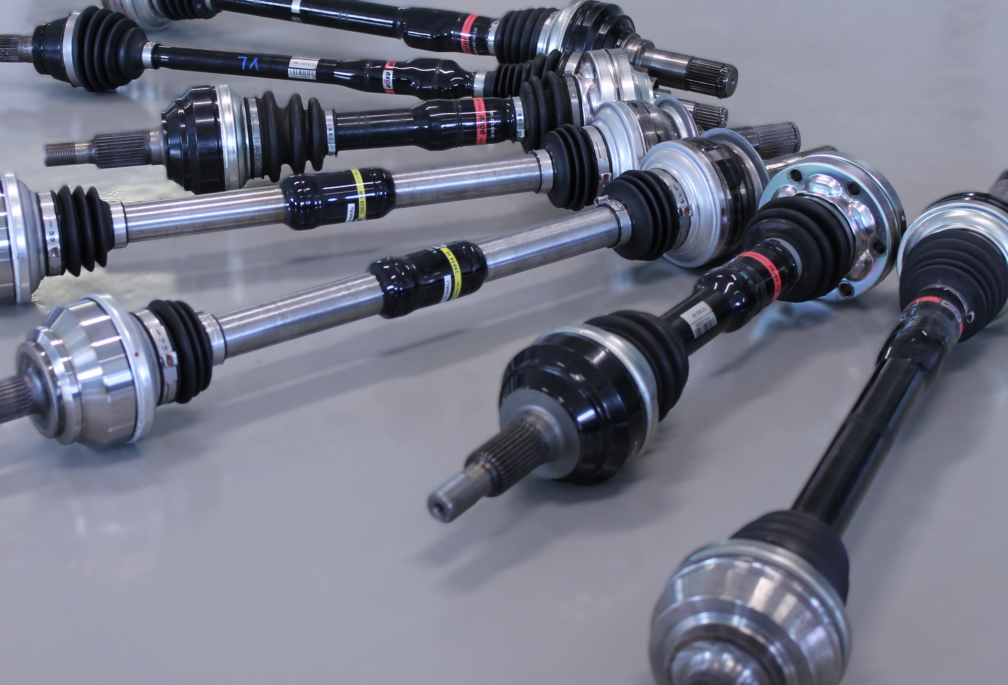 Kundenspezifische Messwelle mit applizierter Telemetrie